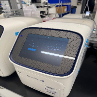 Applied Biosystems QuantStudio 5 Real-TIme PCR System image 0